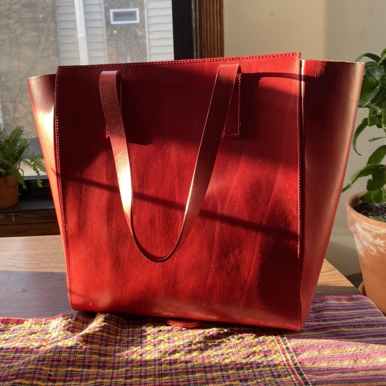 Product Image 1 - VereVerto convertible red leather tote
