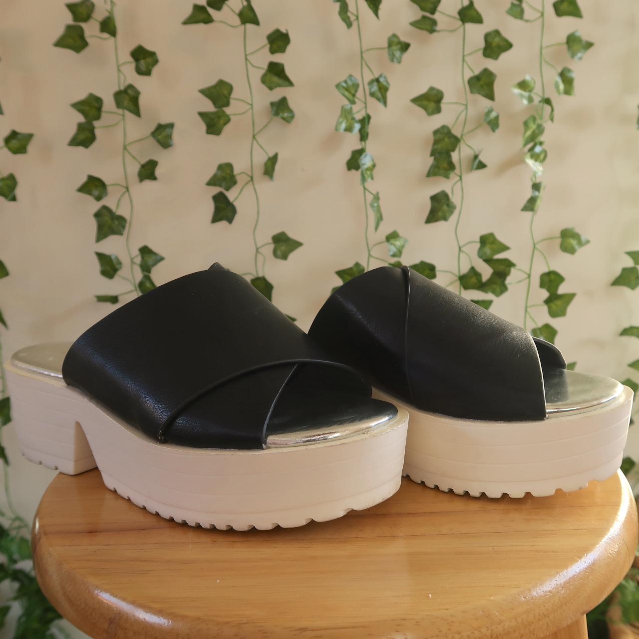 zalora shoes and sandals