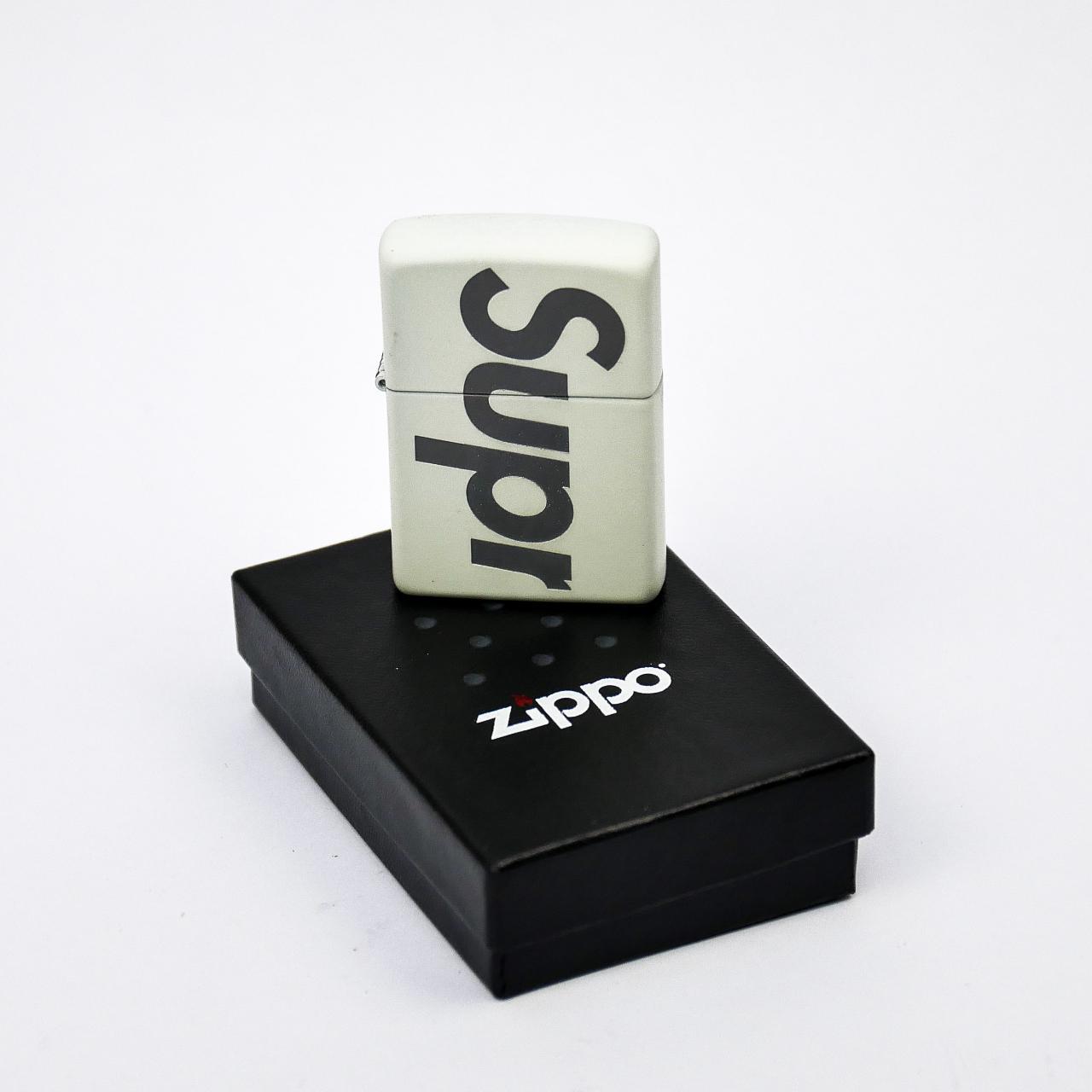 1年保証』 #1 Supreme Supreme Glow-in-the-Dark Zippo 2020 White ...