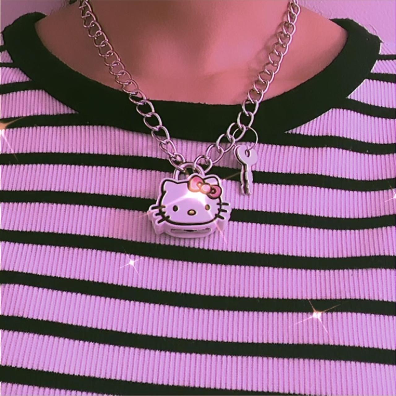 💗🔐Hello Kitty Lock and Key Necklace🔐💗 The CUTEST... - Depop