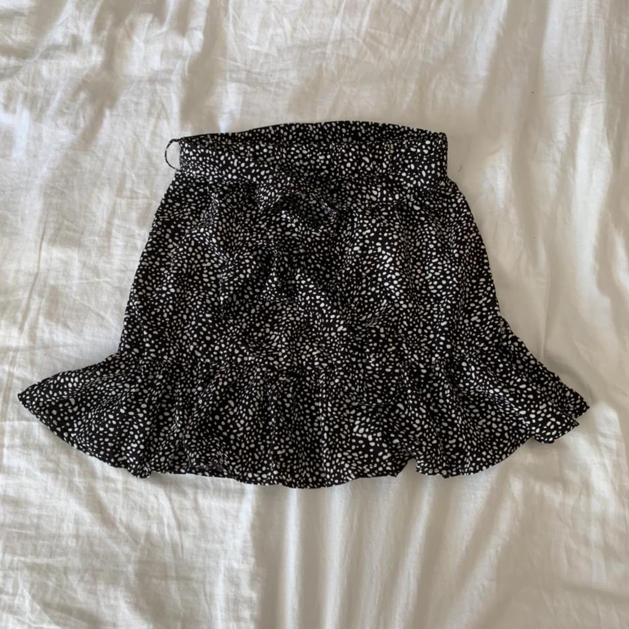 SHEIN Women's Black and White Skirt | Depop