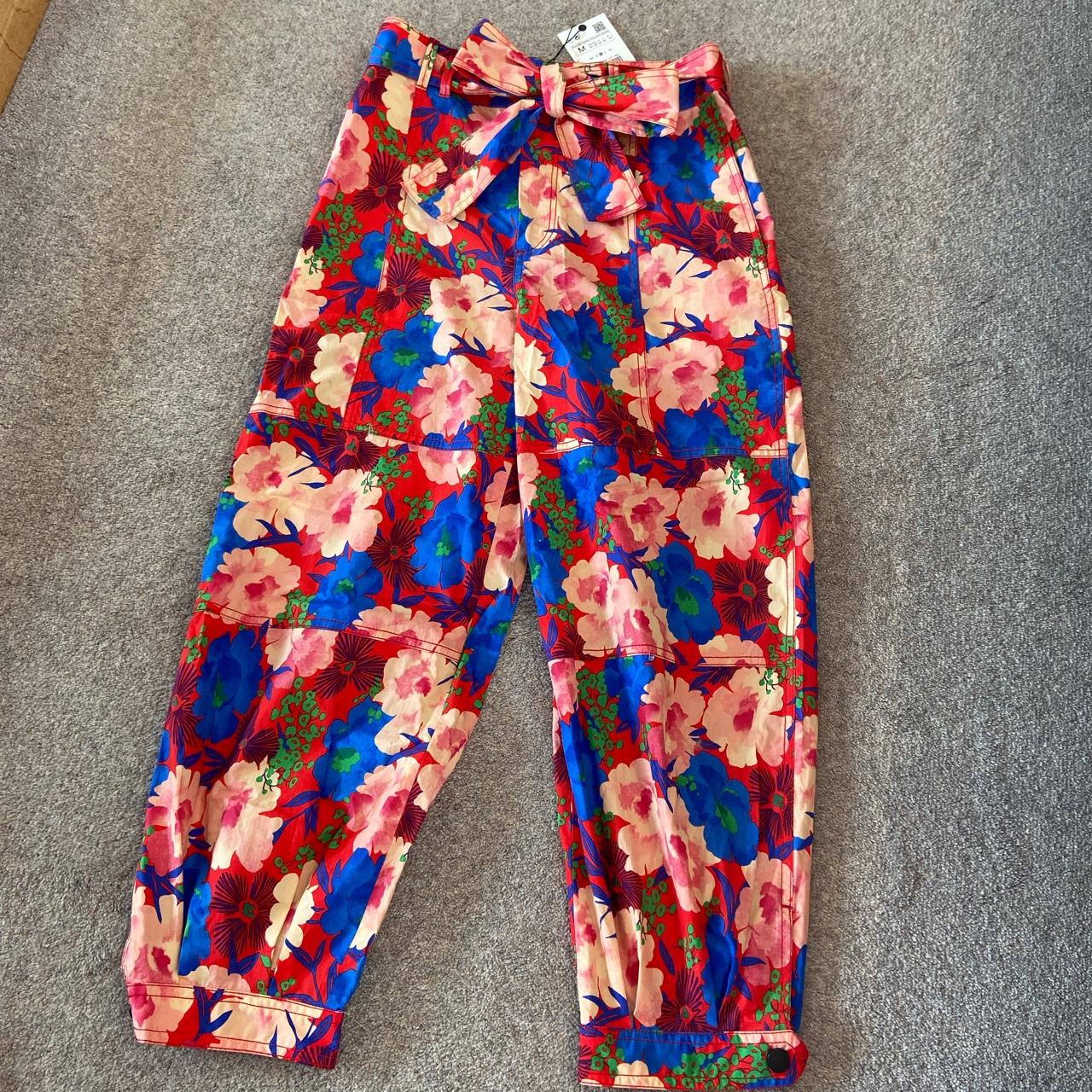 zara printed cargo pants