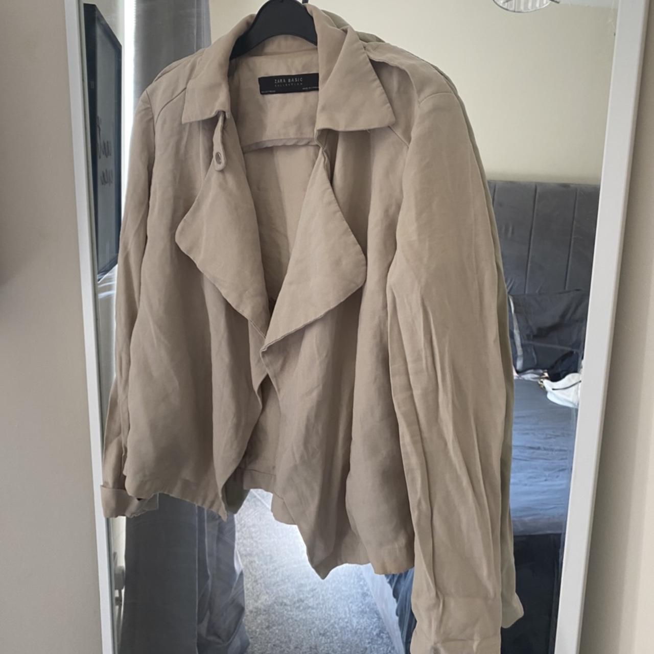 Zara Women's Cream Jacket Depop