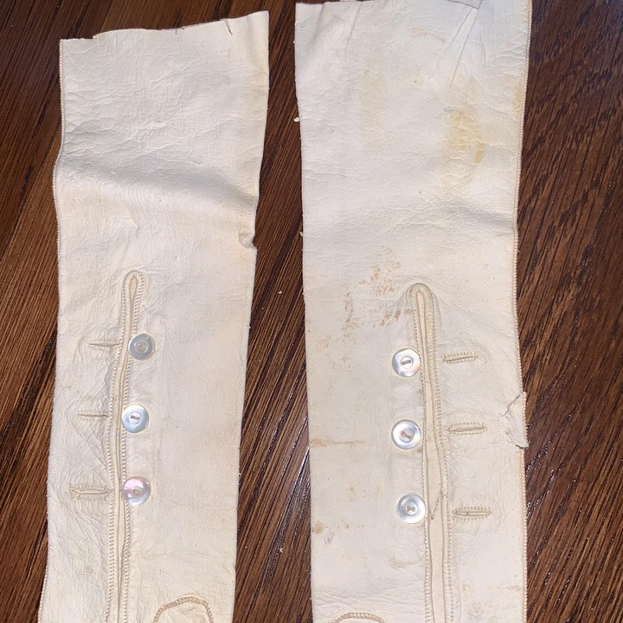 Antique early 1900s cream colored tiny women’s or... - Depop