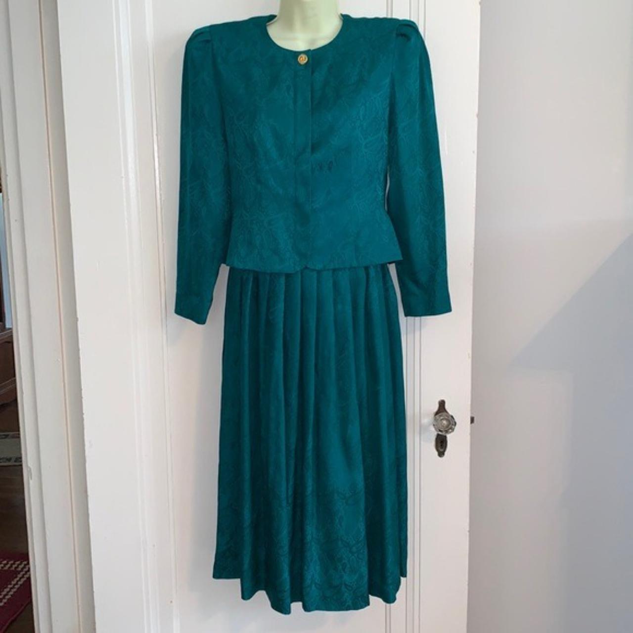 Maggy london shop green dress