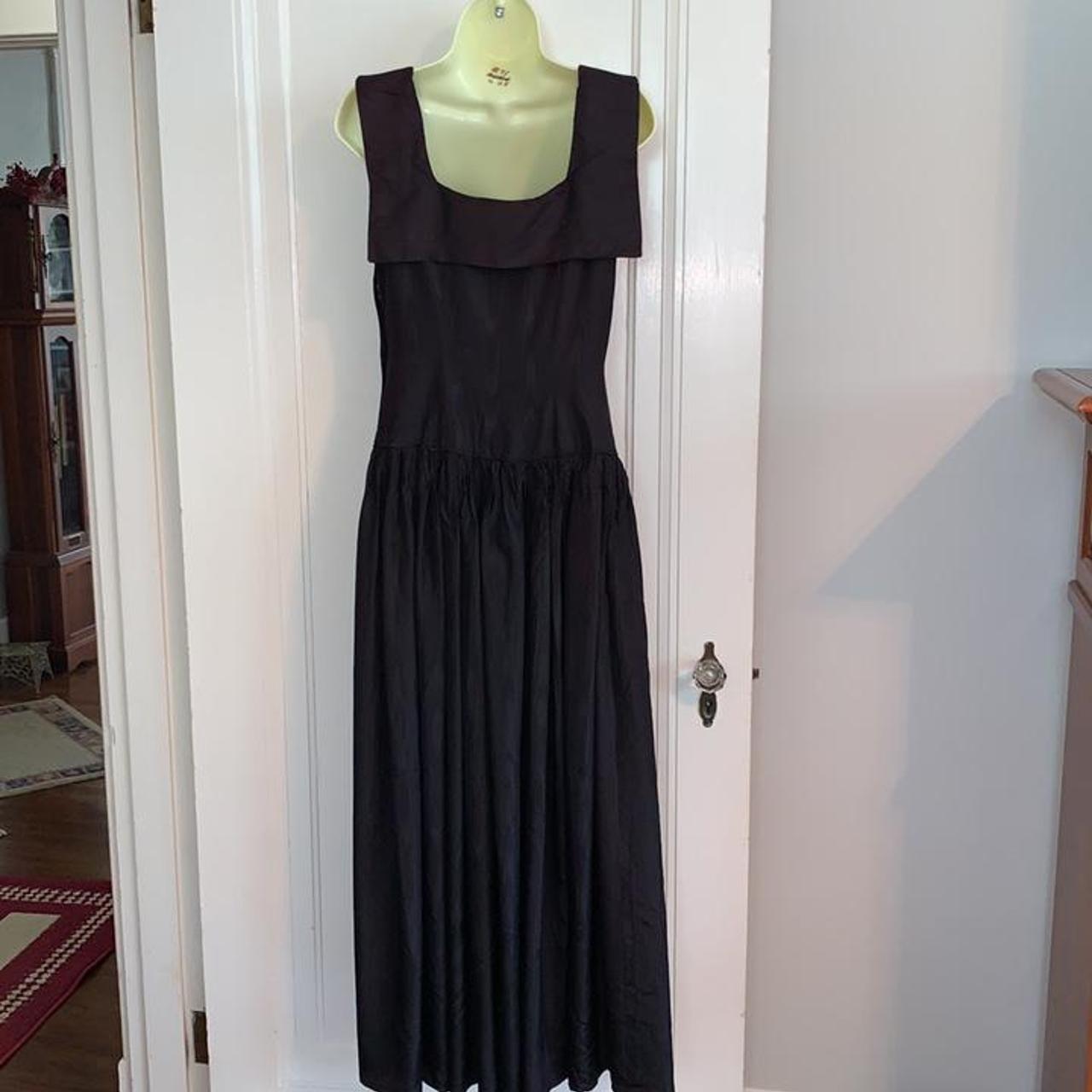 Vintage late 50s or early 60s black taffeta long... - Depop