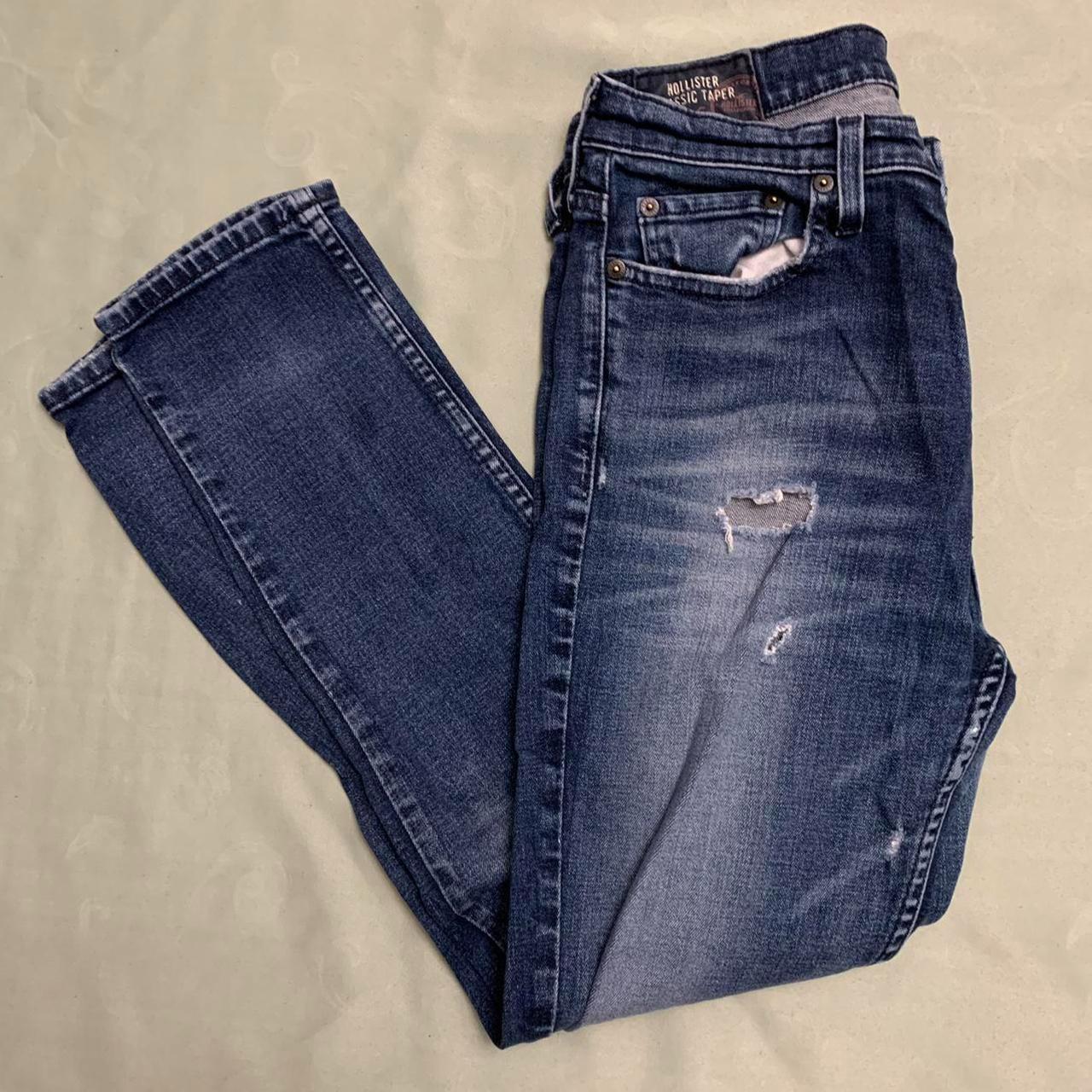 🐝 HOLLISTER CLASSIC TAPER RIPPED JEANS - waist:... - Depop