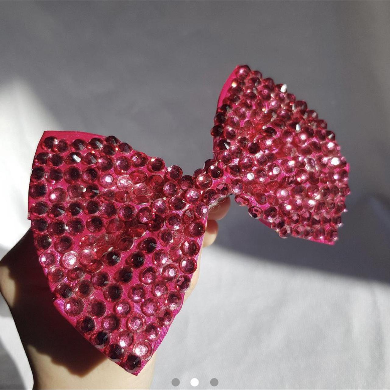 Large Pink Diamond Hair Bow Clip in 14cm across... Depop