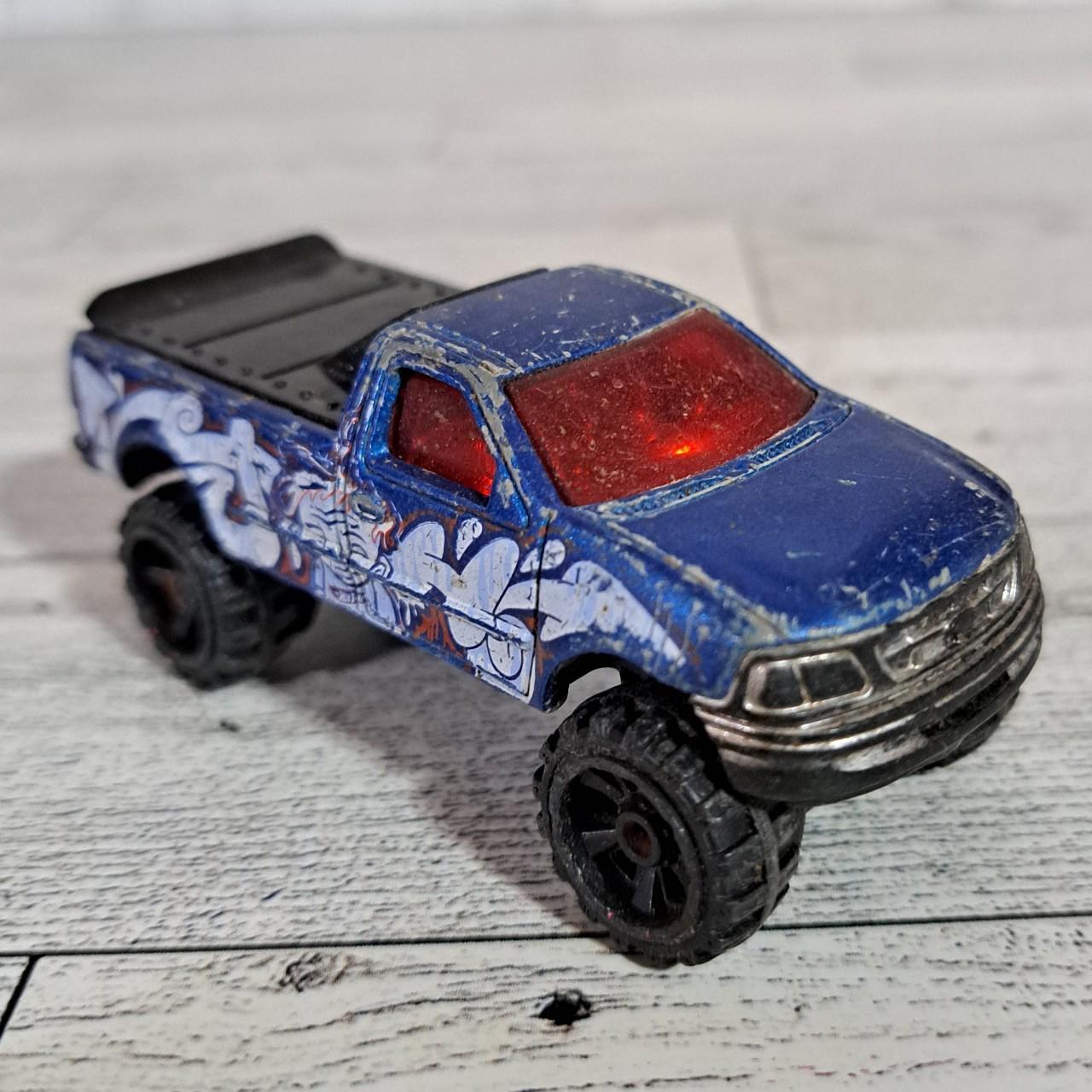 Off Road Hot Wheels Bundle H3 Hummer Off road... Depop