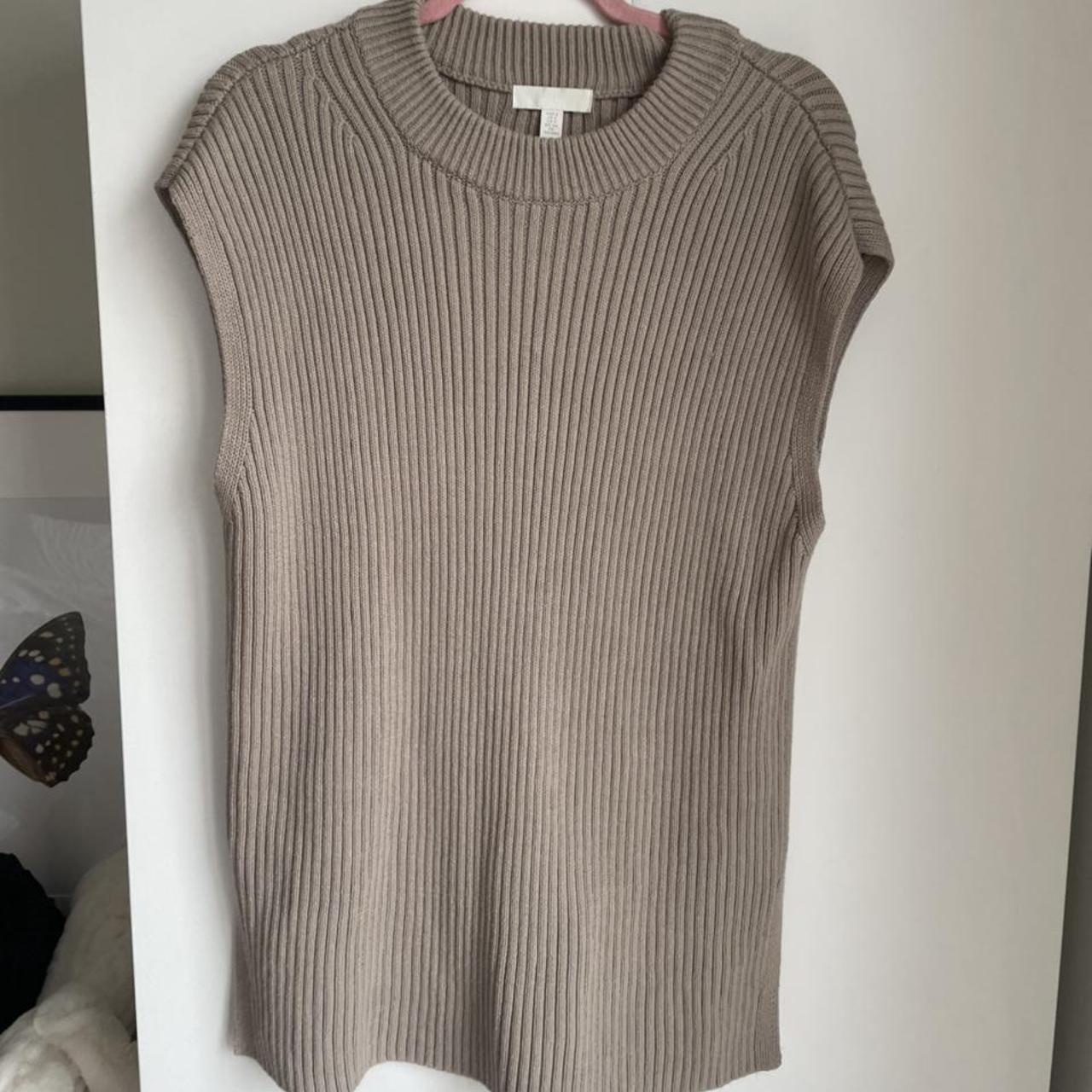 H&M oversize ribbed knit sweater vest. Size S. - Depop