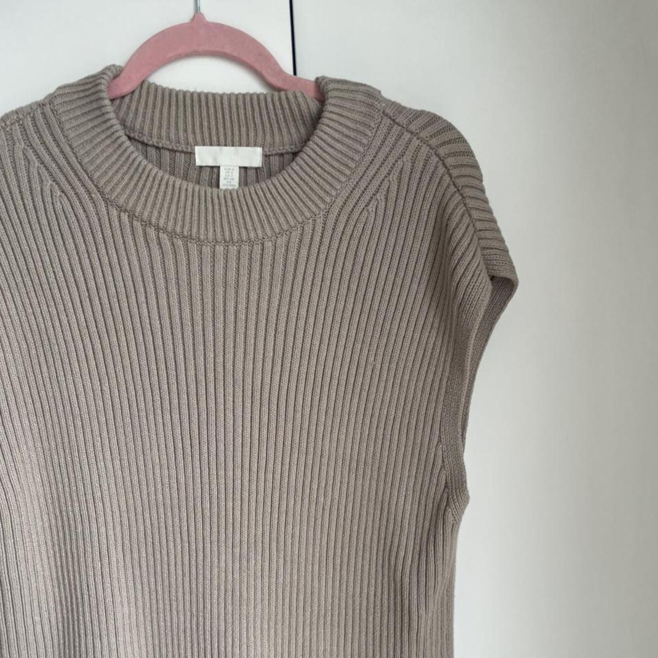 H&M oversize ribbed knit sweater vest. Size S. - Depop