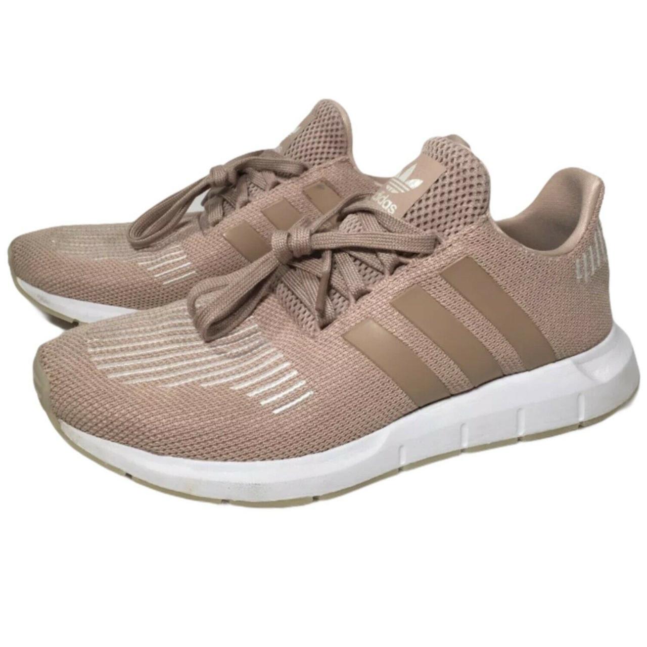 ADIDAS Women s Swift Run Knit Low Top Sneakers Size