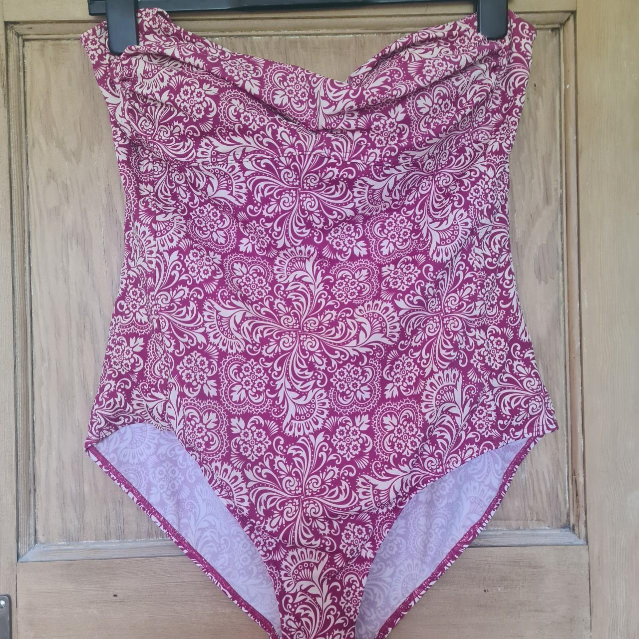 Sainsbury's TU Women's Cream and White Swimsuitonepiece Depop