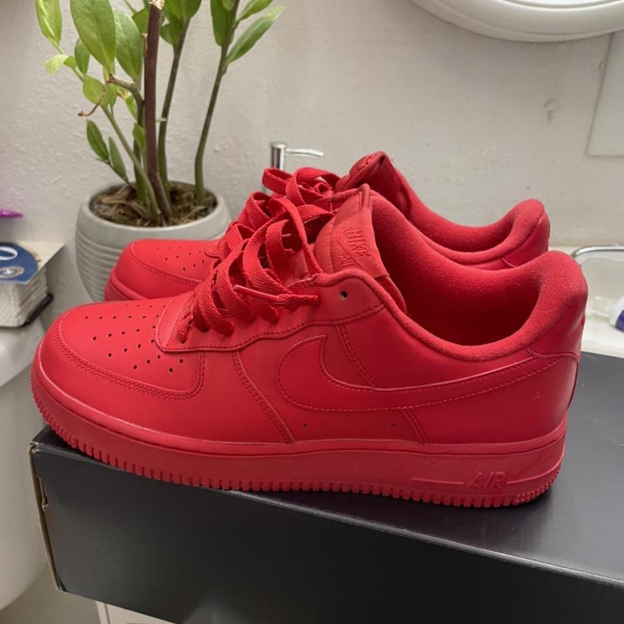 Air Force 1 triple red Great condition Comes with... - Depop