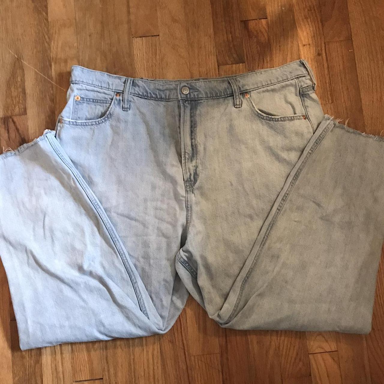 Light wash gap mom jeans • High rise, raw hem •... - Depop