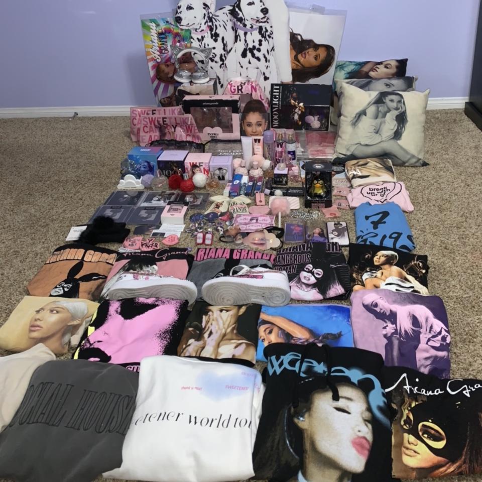 all merchandise - Ariana Grande