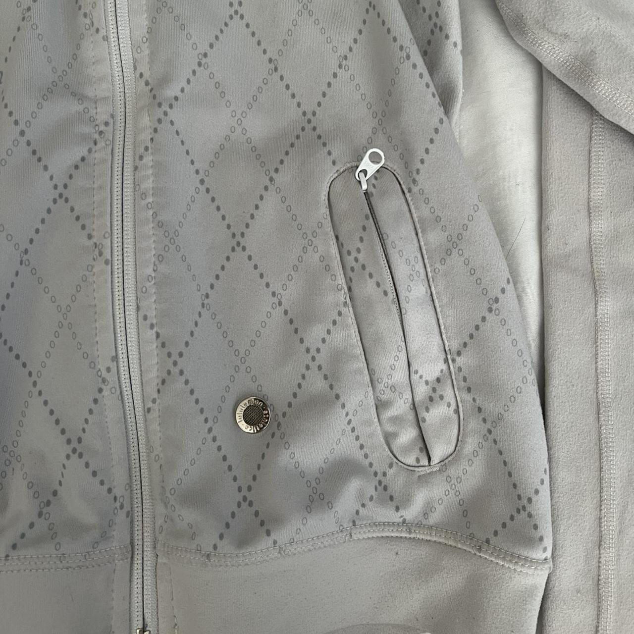 Lululemon Women's White Jacket Depop