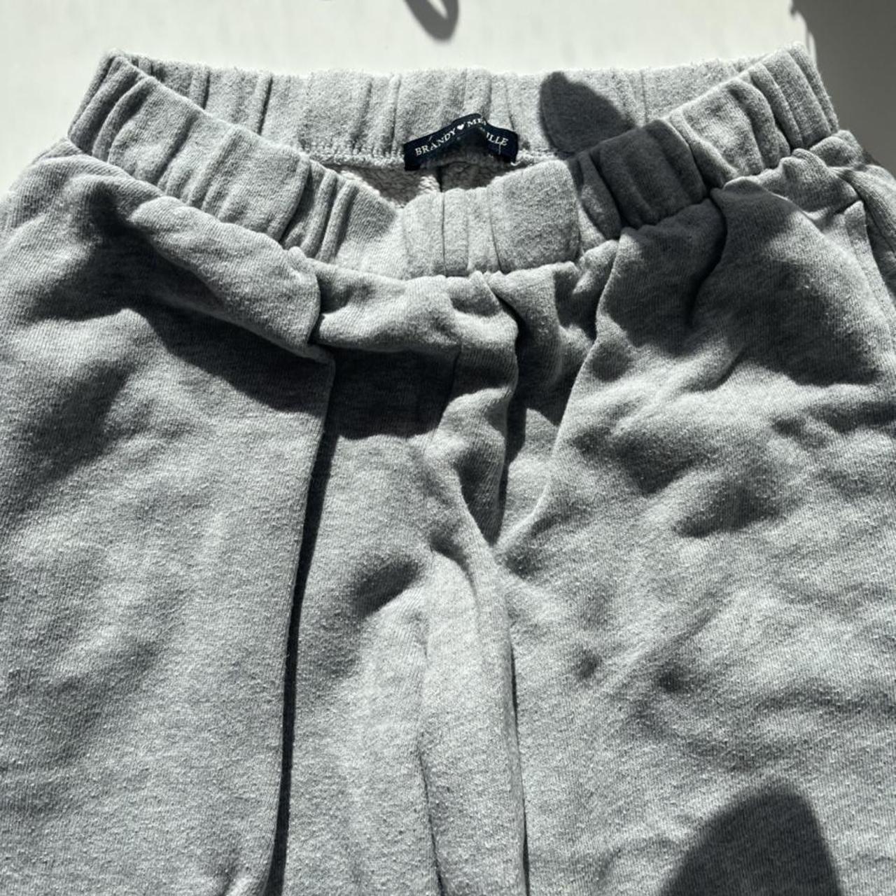 grey brandy melville sweatpants in good condition 🐘🐘 Depop