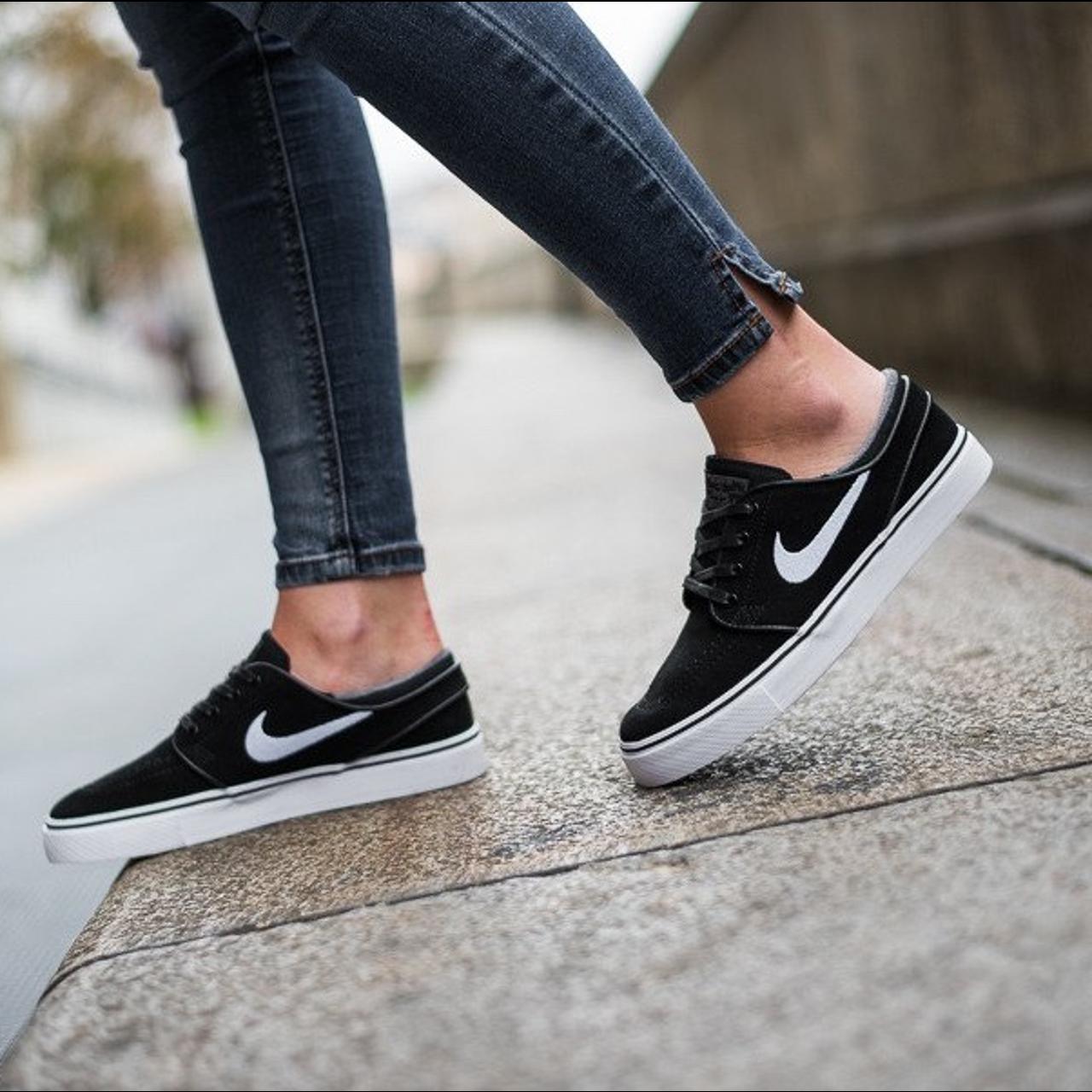 Nike zoom stefan janoski womens best sale