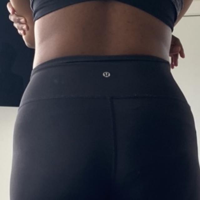 #Black #Lululemon thick #leggings. They’ve been worn