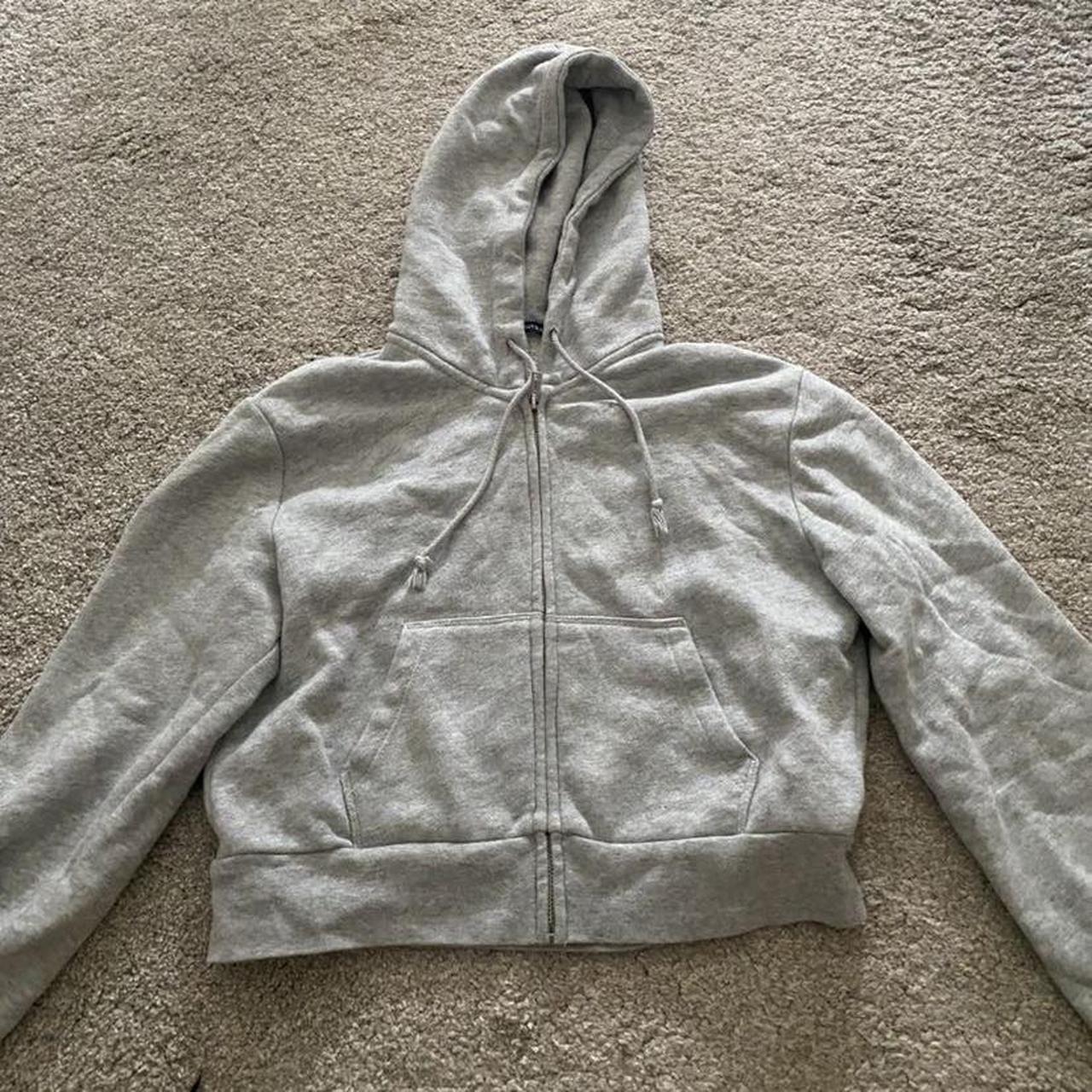 Brandy Melville Women's Grey Hoodie | Depop