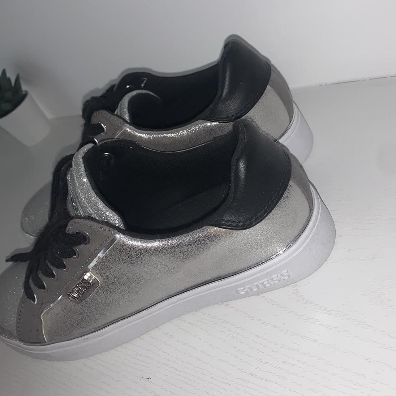 guess silver trainers