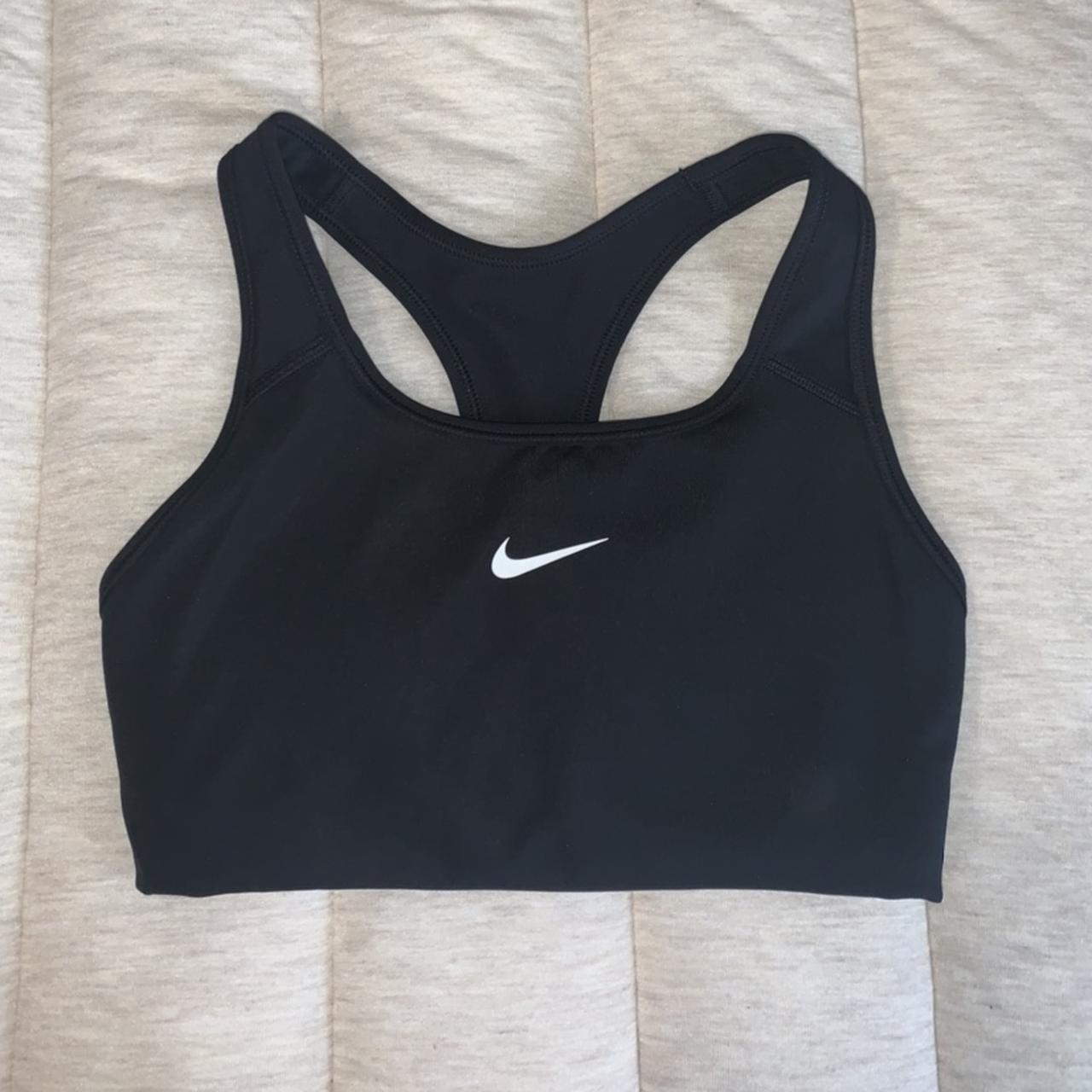 Black Nike sports bra, never really worn, tried it - Depop