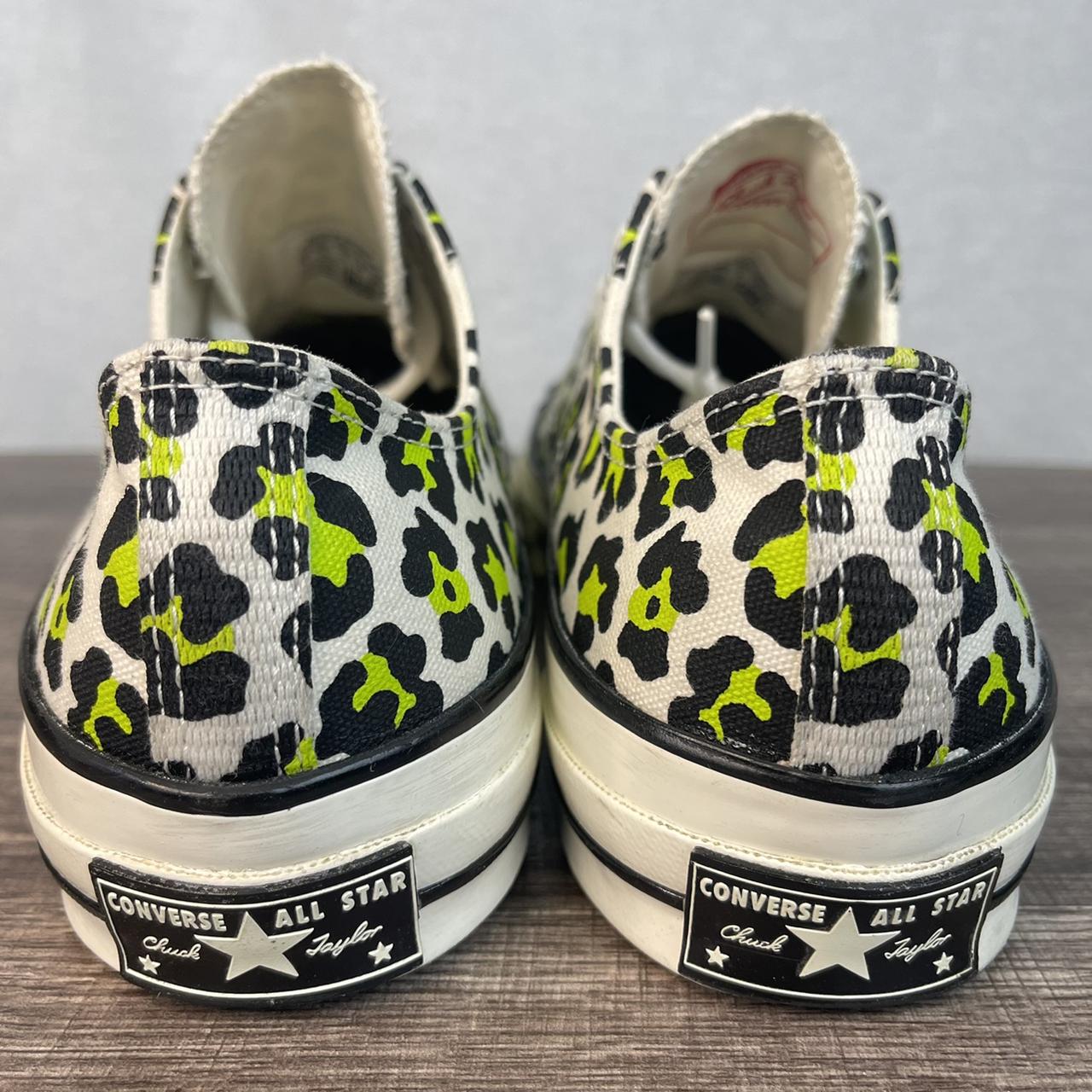 Leopard print hotsell converse chucks