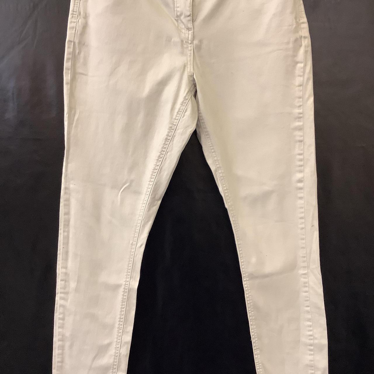 Women's Cream Jeans Depop