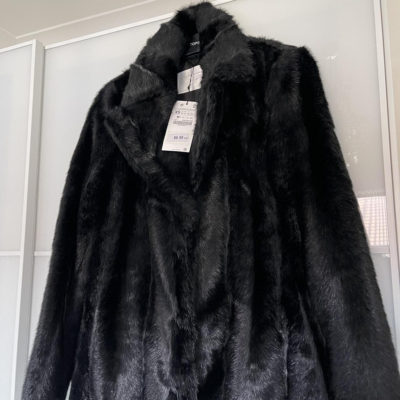 Women Zara fur coat - Depop