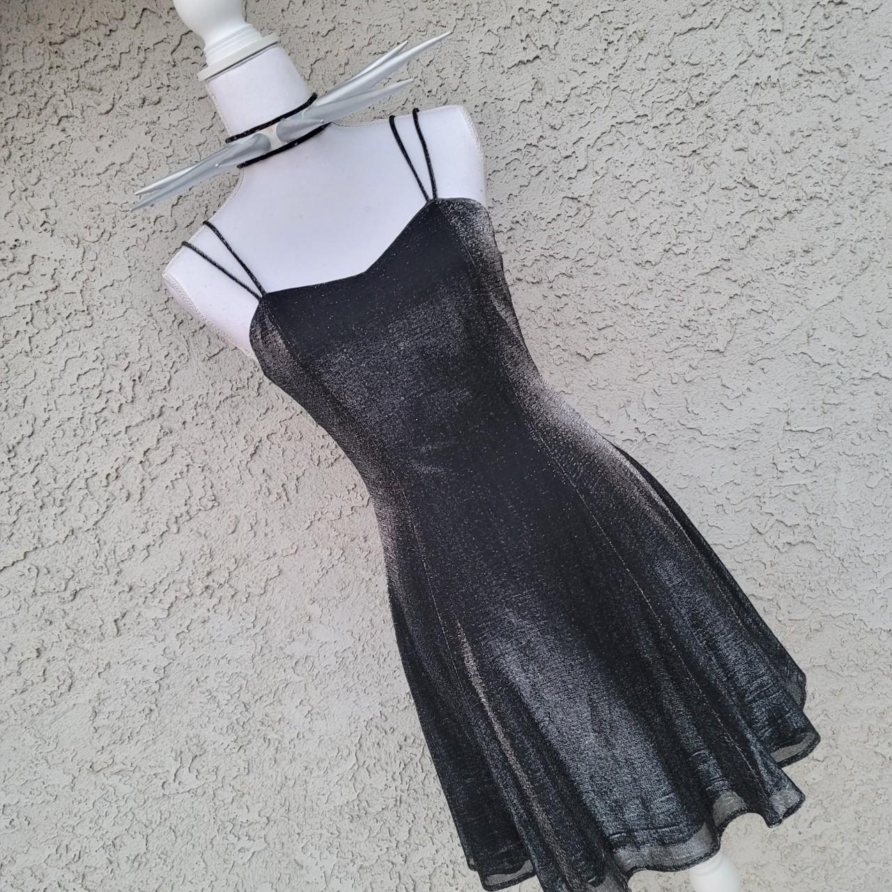 🖤☠All that jazz Black & Silver Dress ☠🖤 I used to... Depop