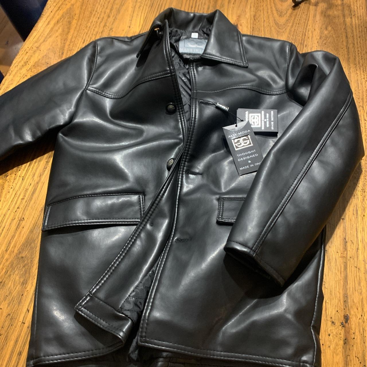 photos @getlotz don’t buy this post, the jacket is... - Depop