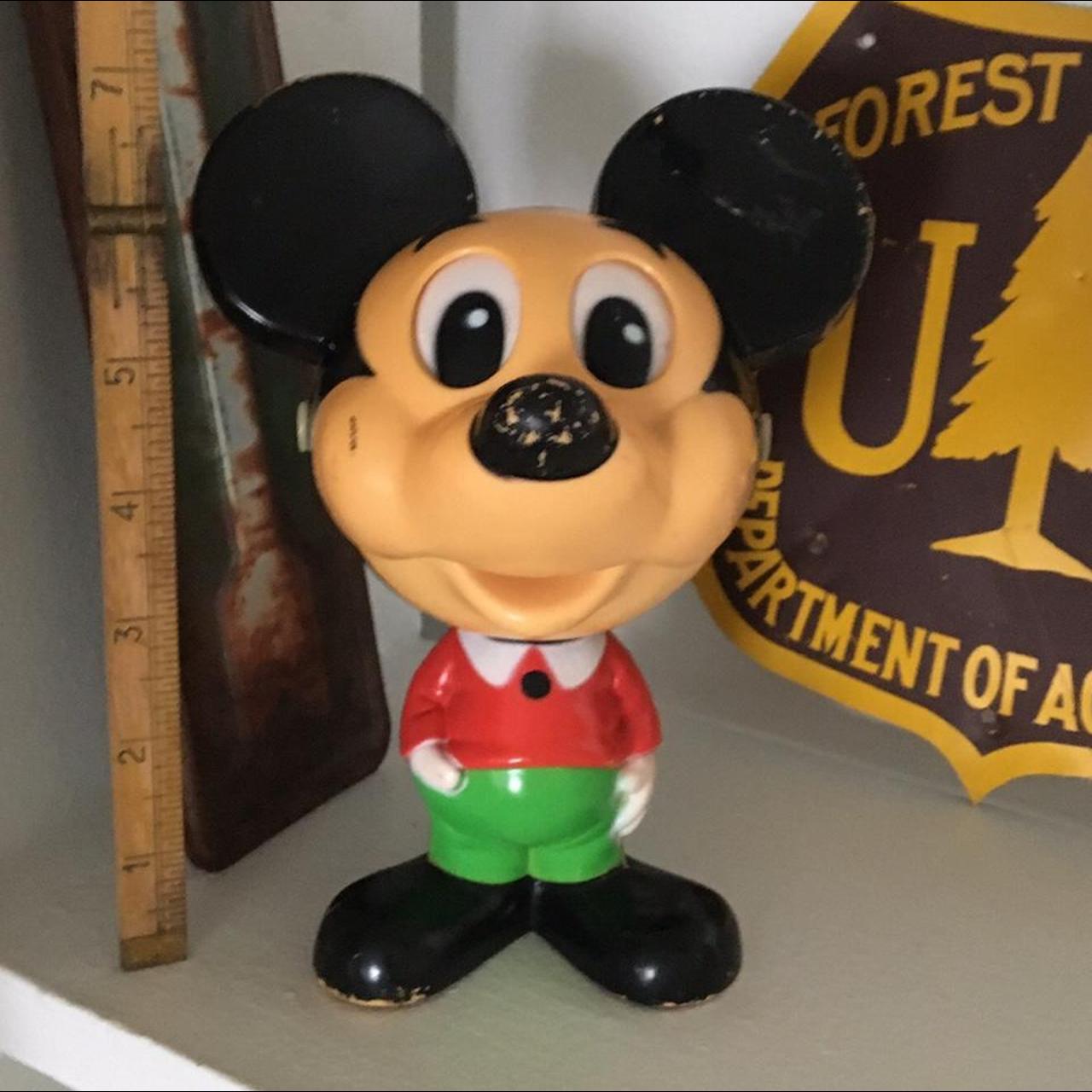 1976 talking best sale mickey mouse toy