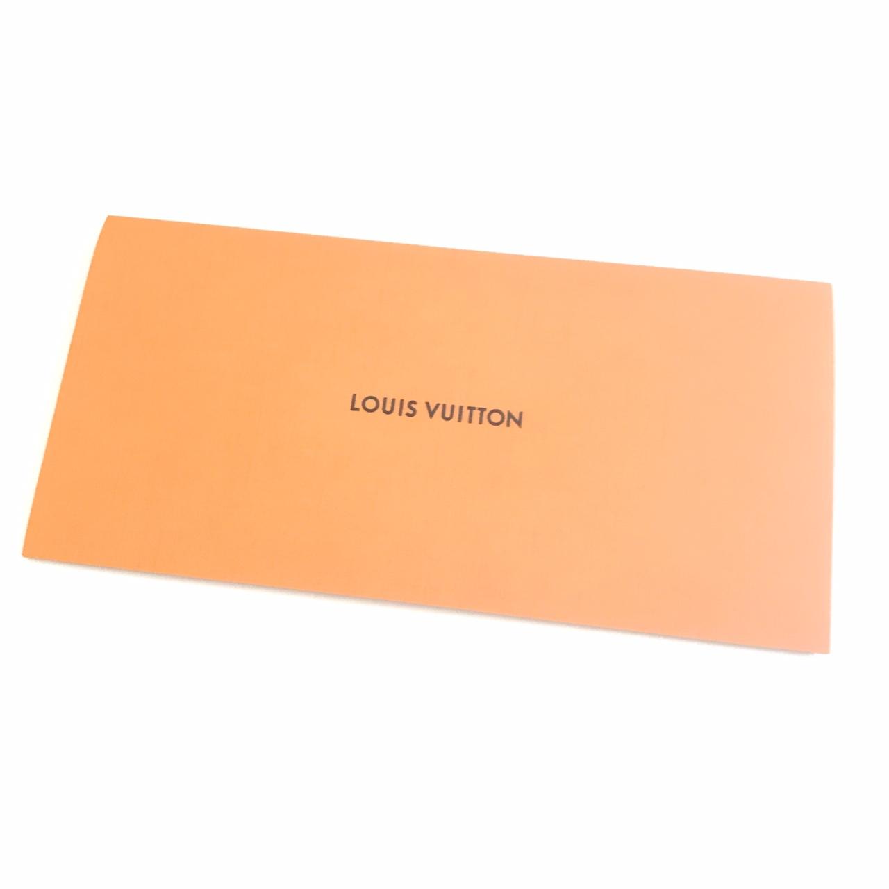 Receipt attached for the Louis Vuitton 26 pouch #LV - Depop