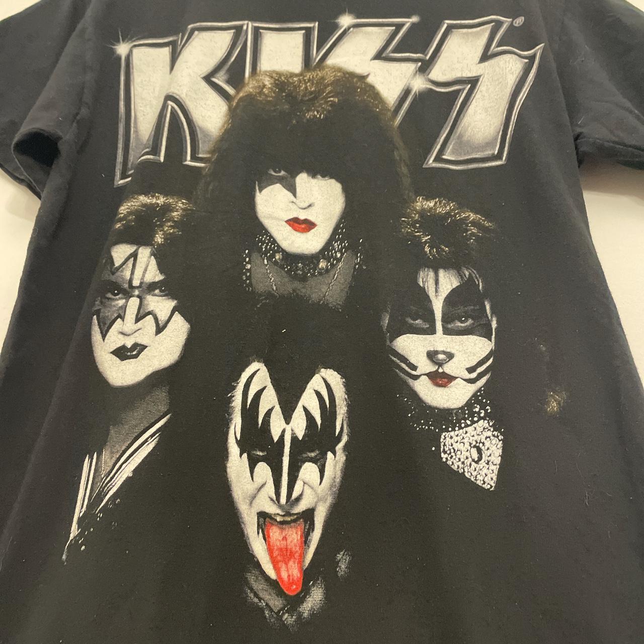 Product Image 2 - Kiss I Was There tee
Crazy