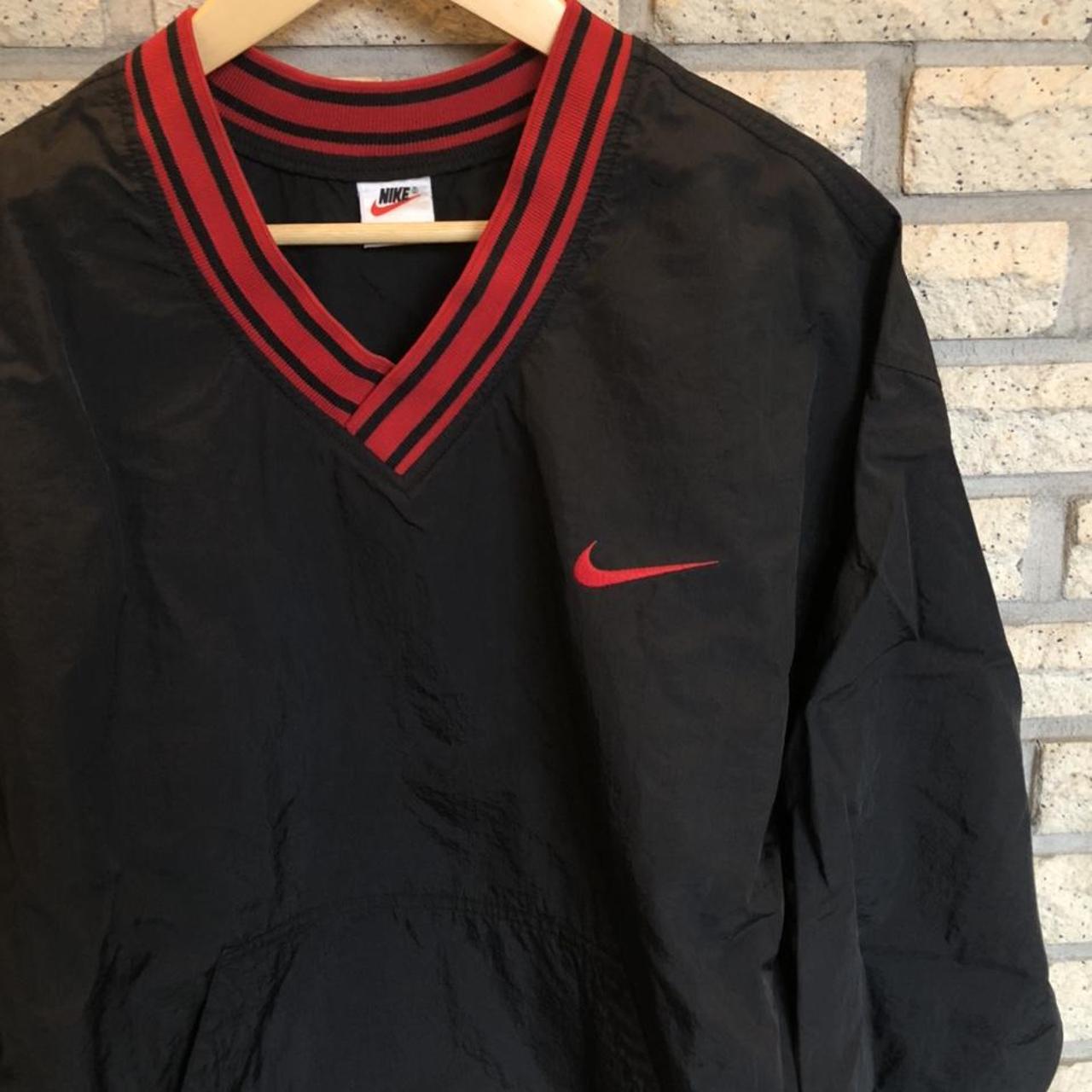 nike windbreaker pull over