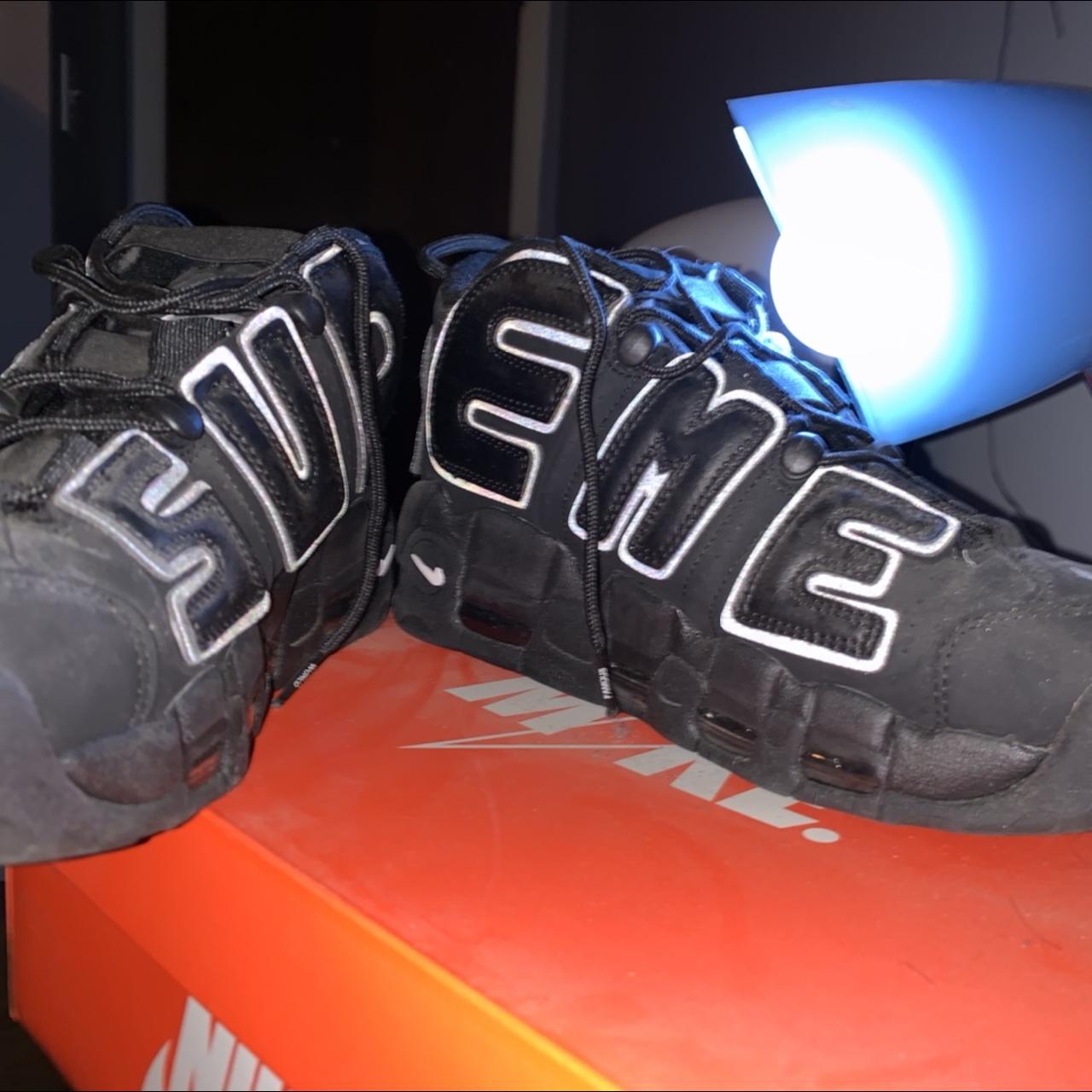 uptempo supreme on feet