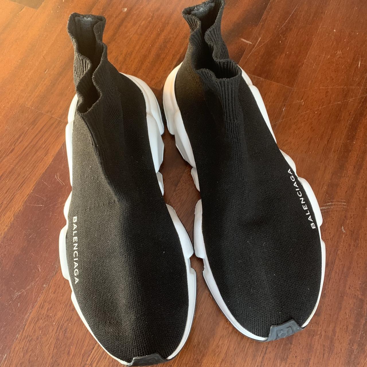 Balenciaga speed in tela nera con suola bianca Depop