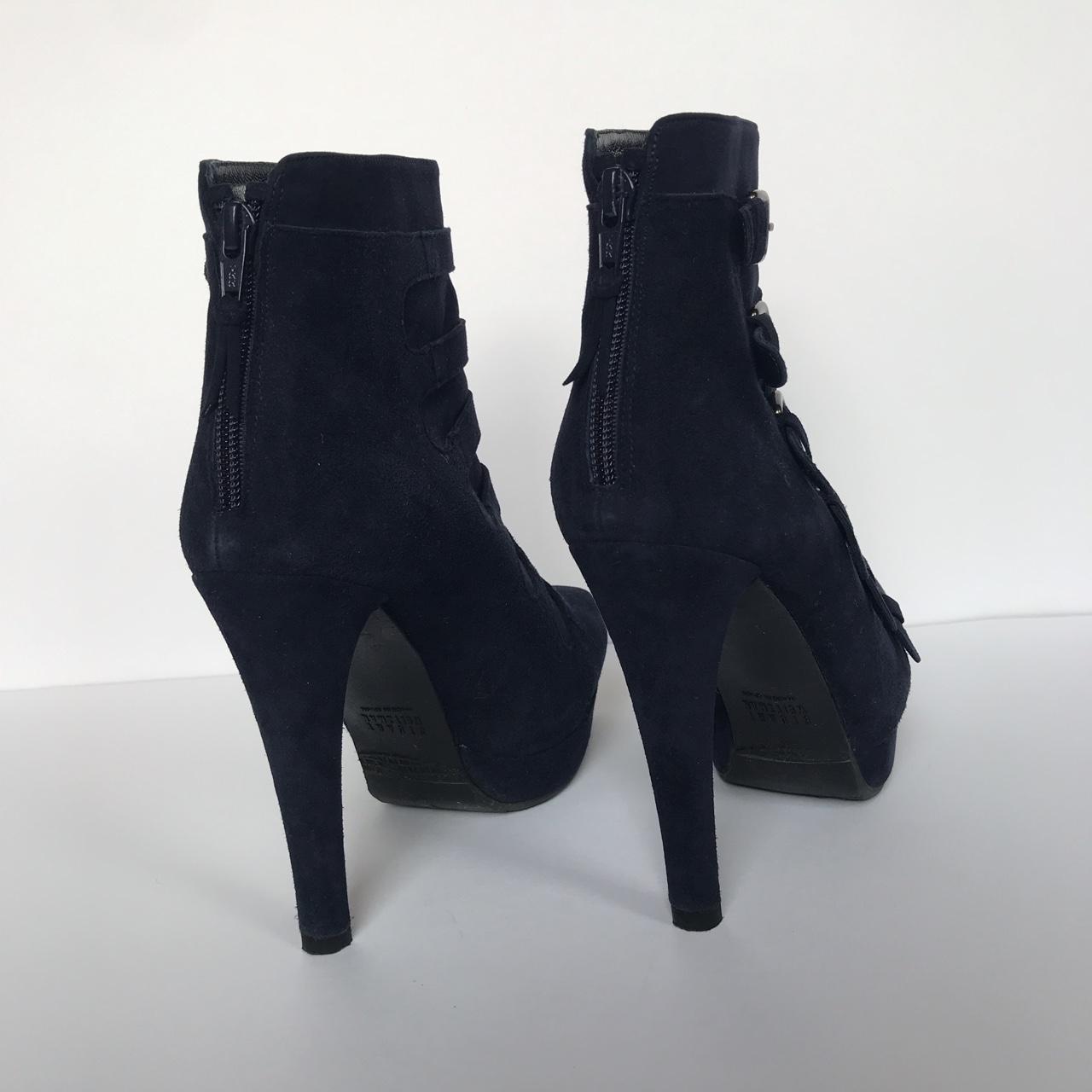 stuart weitzman navy suede boots