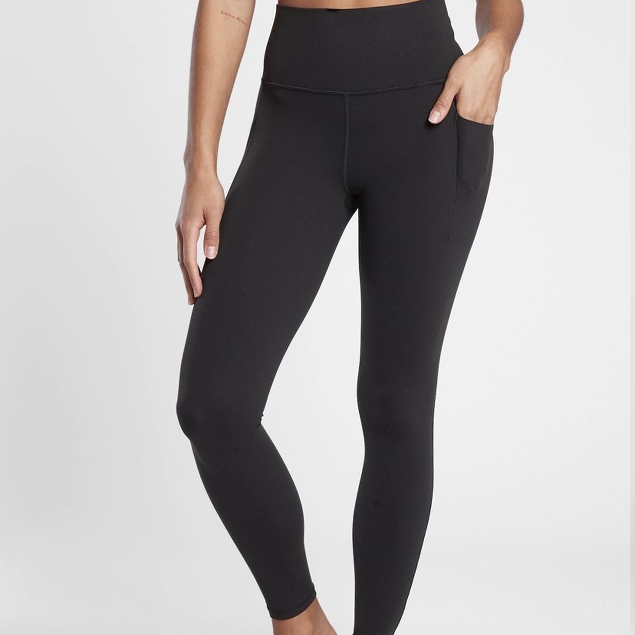 Athleta Women's Black Leggings Depop