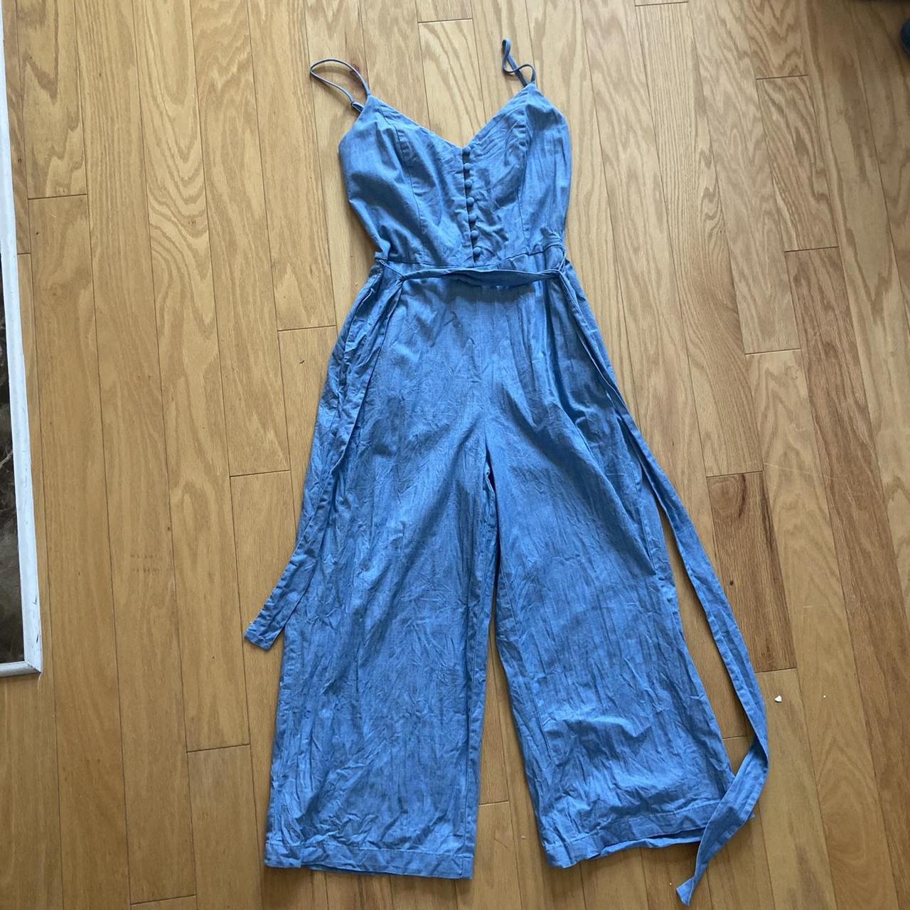 Banana Republic chambray jumpsuit Culotte legs Only... - Depop