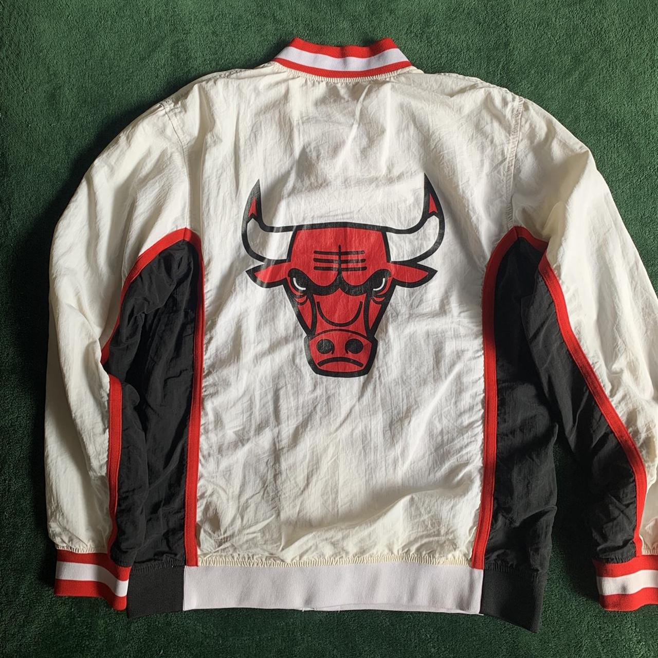 Vintage Champion Chicago Bulls Warm Up Jacket. New - Depop