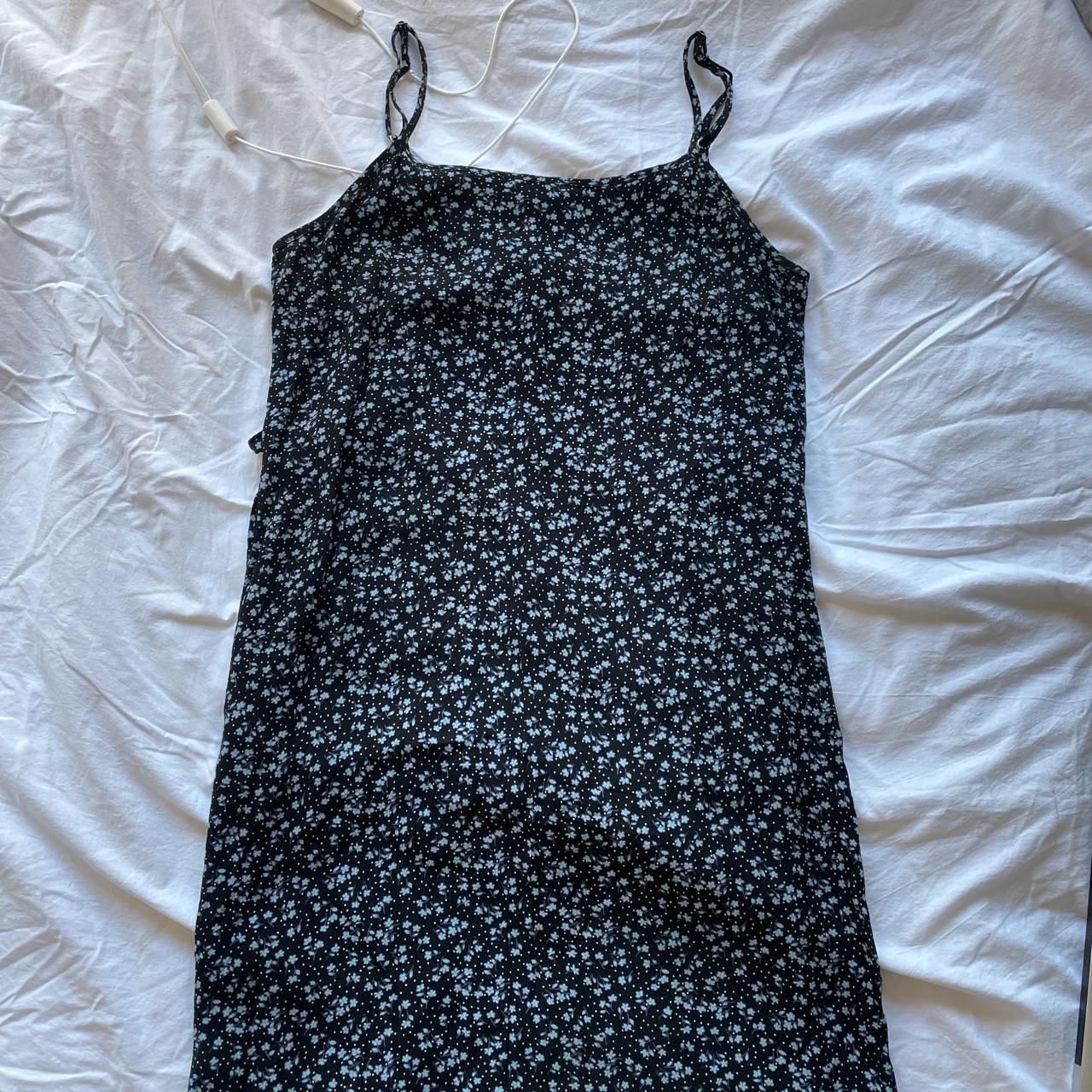 Brandy Melville midi dress, full dress in last photo... - Depop