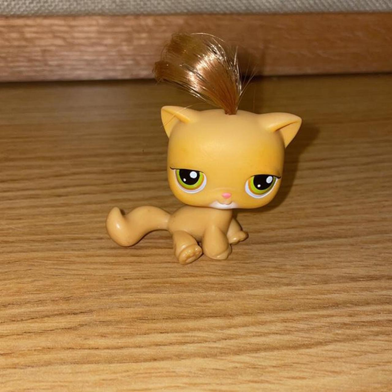 Tabby Cat Lps Yellow Littlest Pet Shop Yellow Tabby Cat Blue Eyes Short  Haired Paw