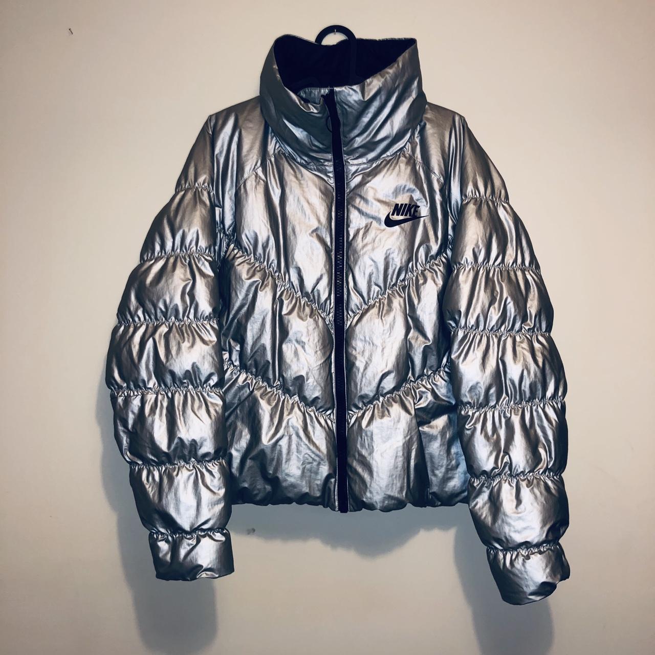 Metallic Women s Nike puffer jacket Fleece lined