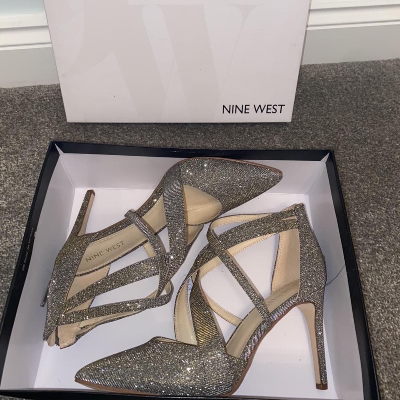 Nine west 'ZOREVER' heels Size 8W (5.5) Worn - Depop