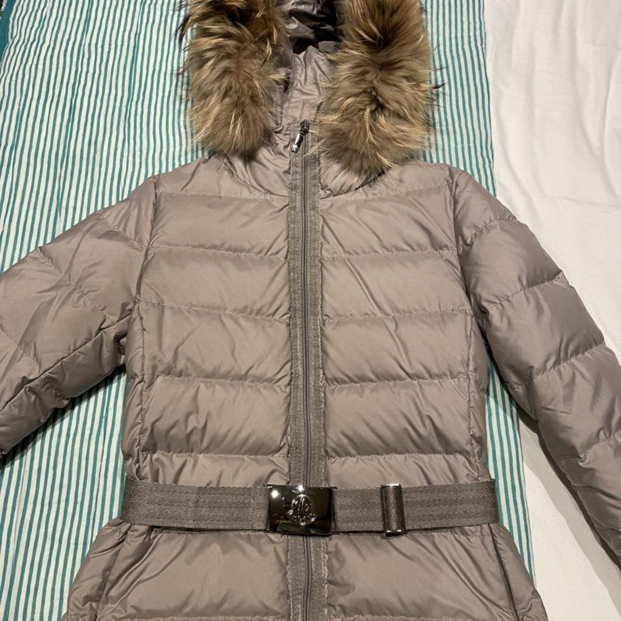 Silver ski jacket on sale with fur hood