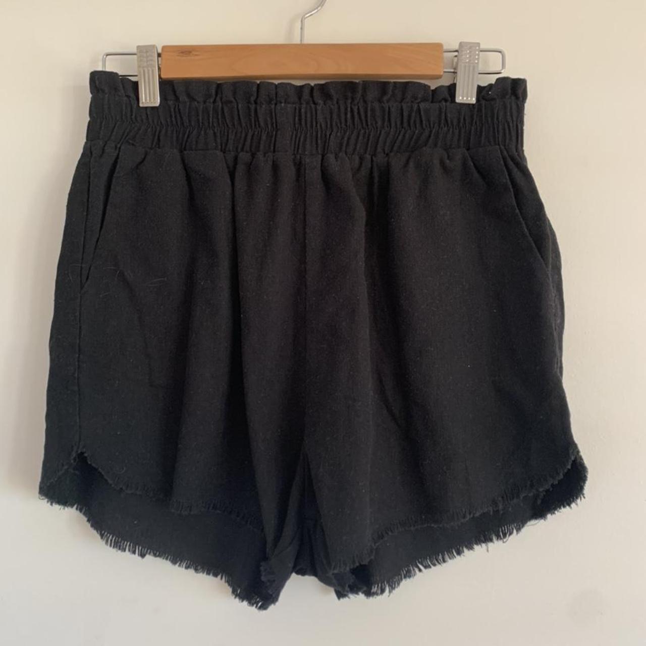 NANUI (purchased at surf dive ‘n’ ski) black shorts... - Depop