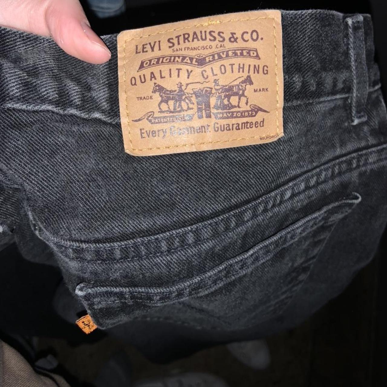 Levi size 30 outlet is what size