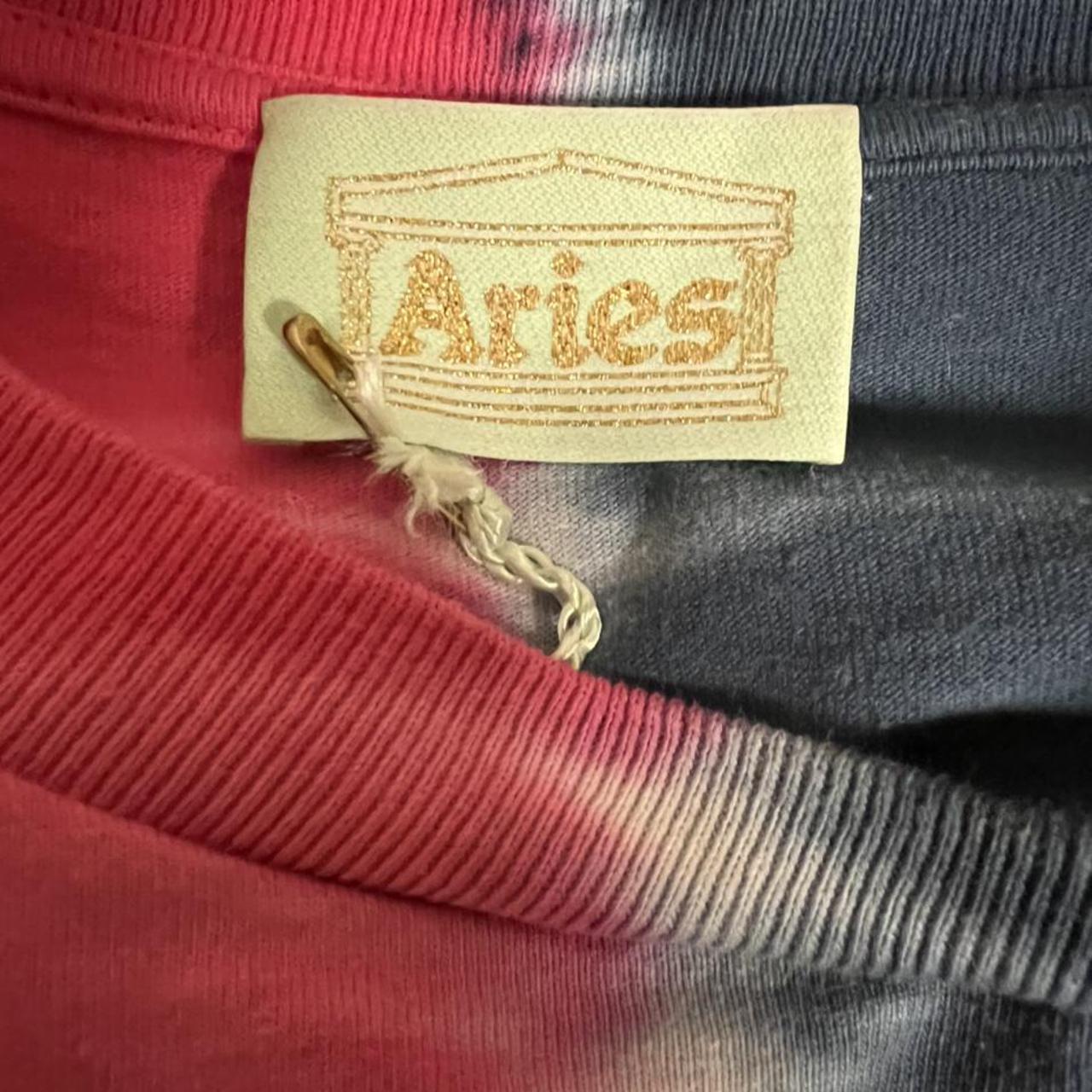 Aries Men's Pink and Navy T-shirt (3)
